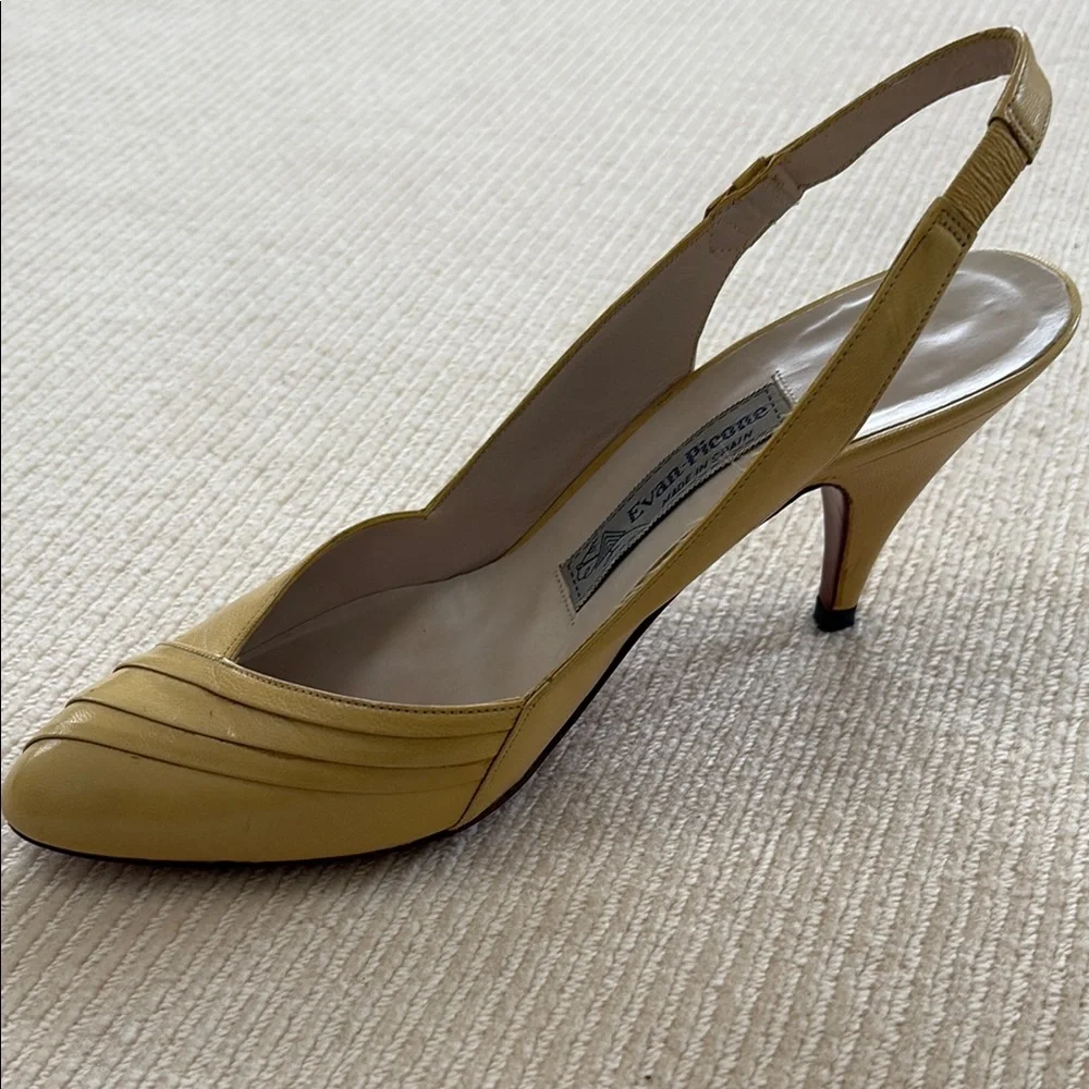 Evan Picone Yellow Slingback Heels size 7.5
